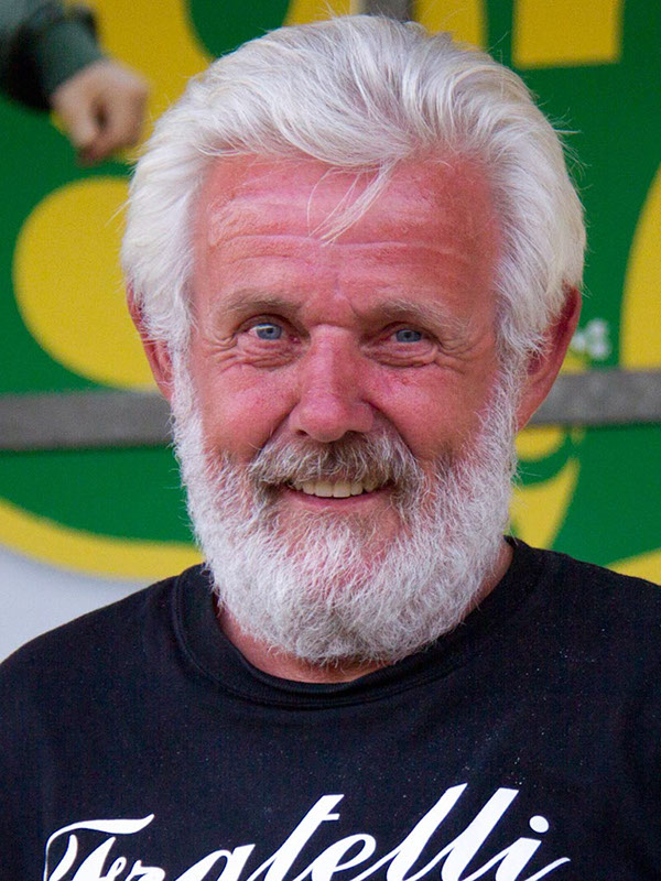 _MG_8128_Rinus_van_den_Burg_-_Materiaal