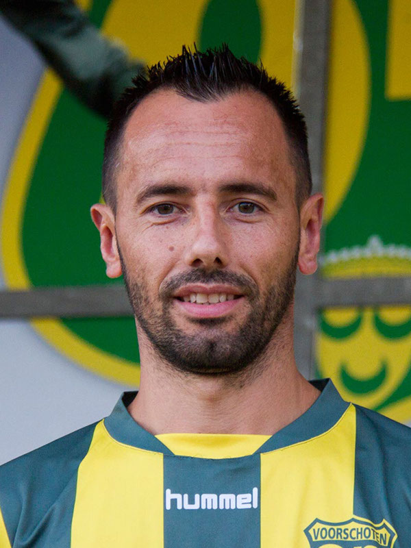 _MG_8119_Mike_Nikic_-_Verdediging